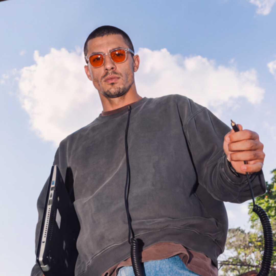 Estilo de vida – gafas Newton con montura Crystal transparente