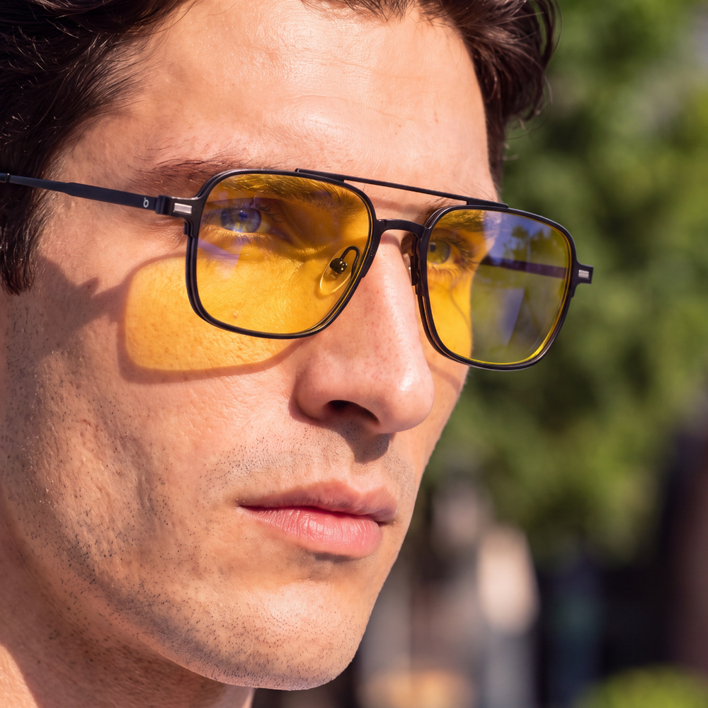 Lentes amarillas, para las horas de pantalla